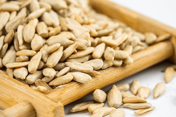 بو دادن مغز آفتابگردان (بدون پوسته)